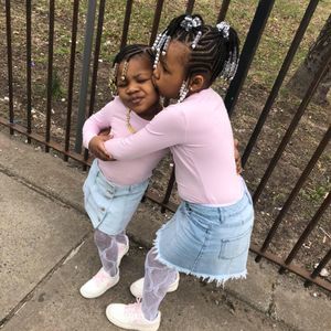 Meet your Posher, Edith